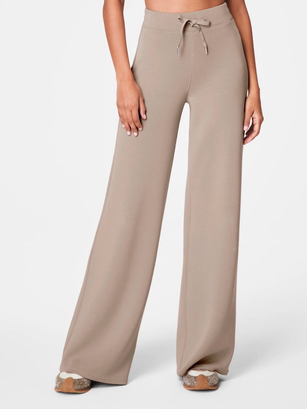 NWT! Spanx AIRESSENTIALS WIDE LEG PANT